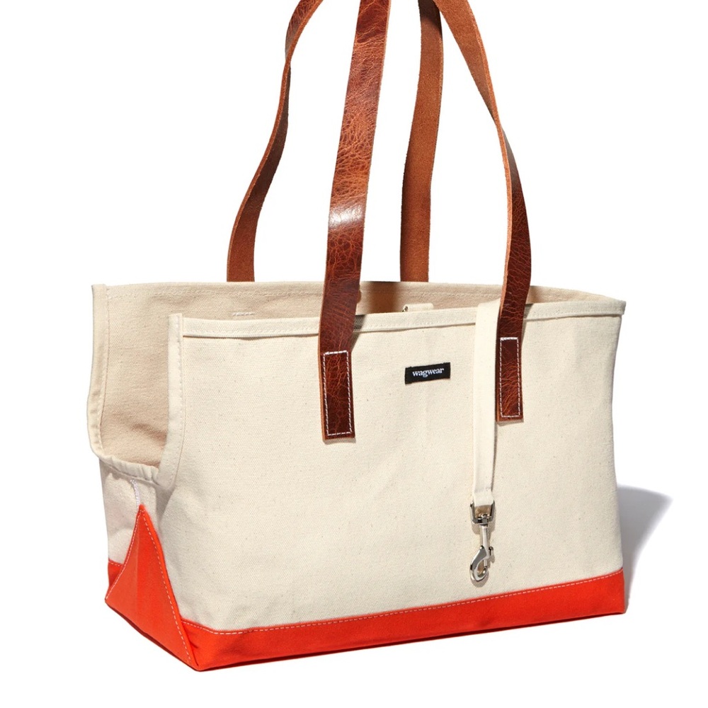 Wagwear carpenter dog carrier bag with Leather Straps size Large